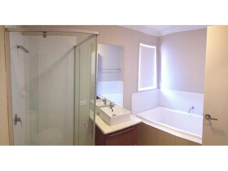 20A Christine Ave, Coomera QLD 4209