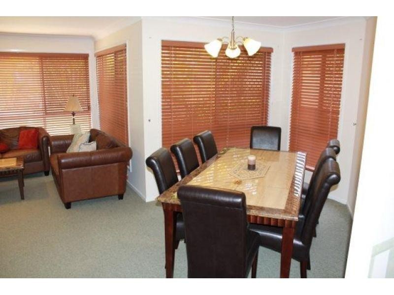 44 Gleneagles Crescent, Albany Creek QLD 4035