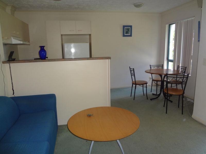 9 Tweed street, Southport QLD 4215