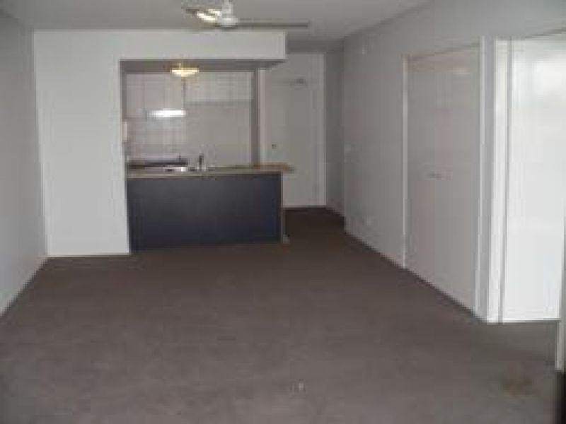 15 Goodwin Street, Kangaroo Point QLD 4169