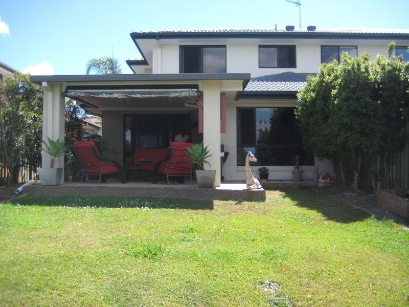 136 Palm Meadows Drive, Carrara QLD 4211
