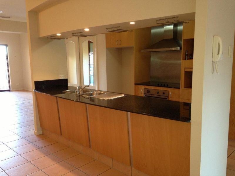 85 Palm Meadows Drive, Carrara QLD 4211