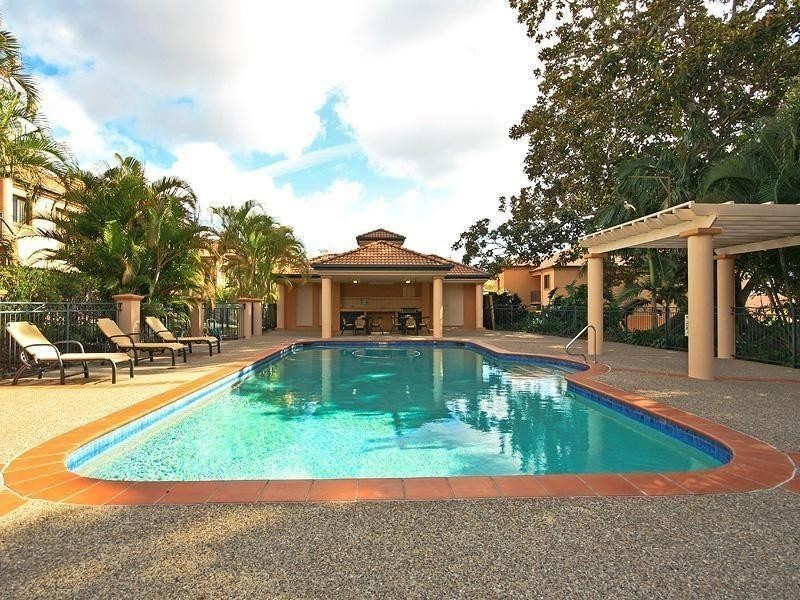 85 Palm Meadows Drive, Carrara QLD 4211