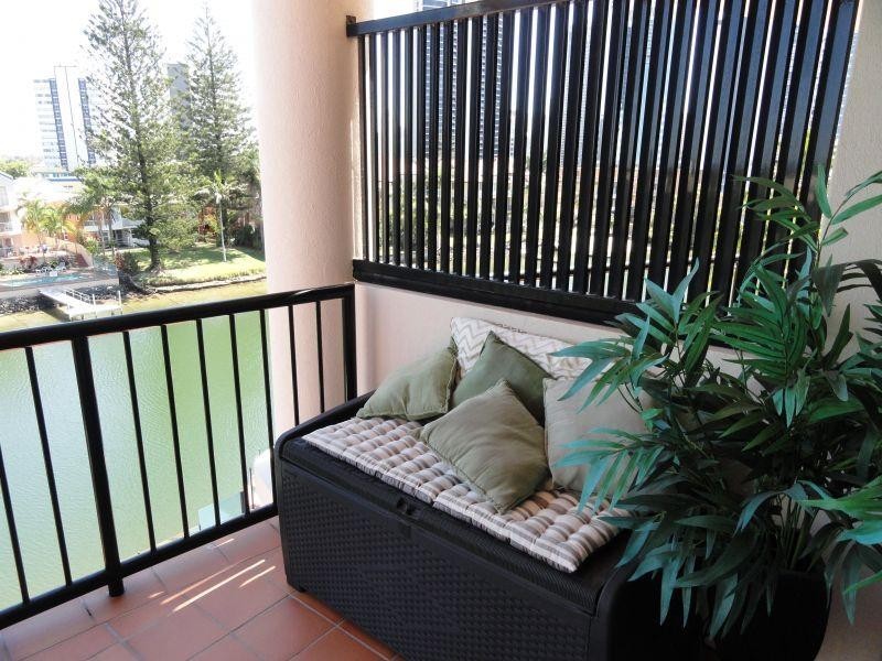 12 Paradise Island, Surfers Paradise QLD 4217