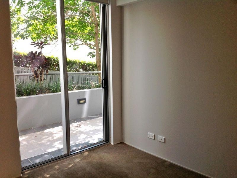 8 Dunmore Terrace, Auchenflower QLD 4066