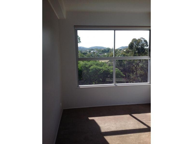 8 Dunmore Terrace, Auchenflower QLD 4066