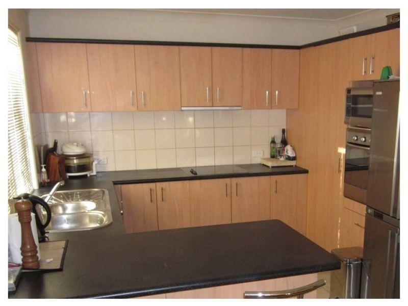 The Mews 26/99-101 Heeb Street, Benowa QLD 4217