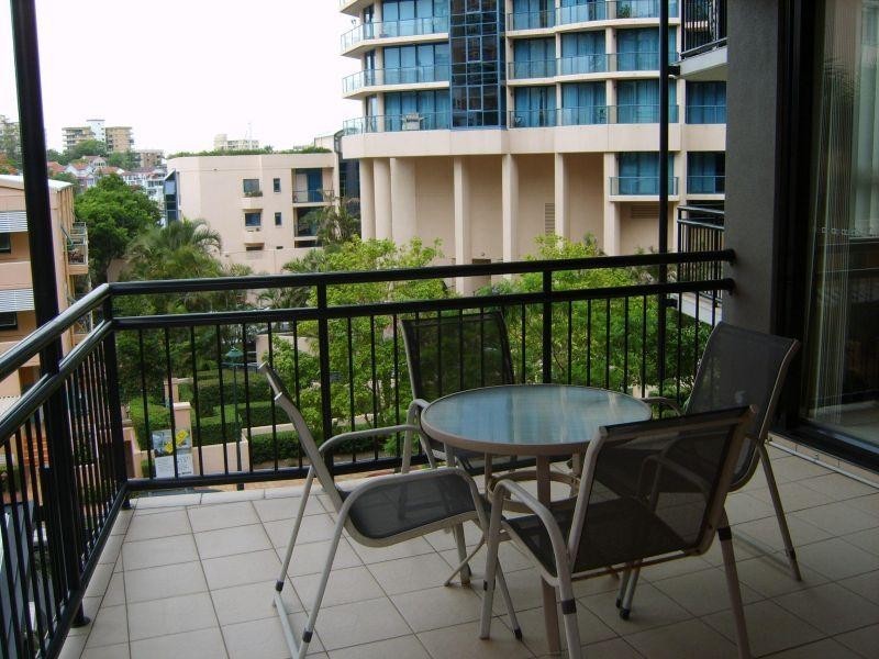 15 Goodwin Street, Kangaroo Point QLD 4169