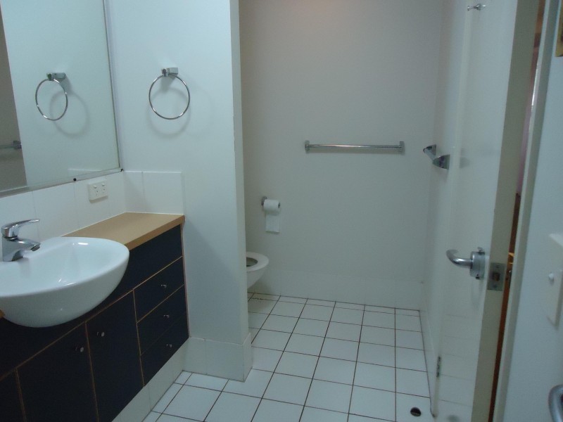 15 Goodwin Street, Kangaroo Point QLD 4169