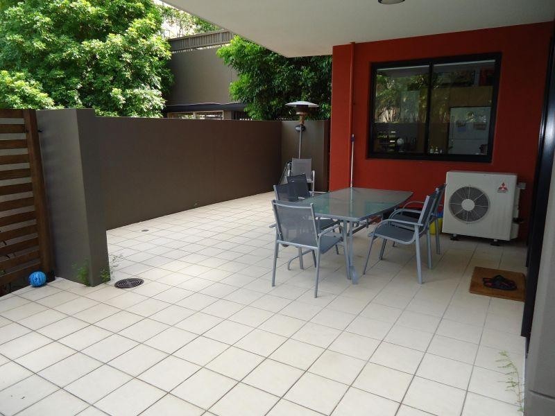 15 Goodwin Street, Kangaroo Point QLD 4169