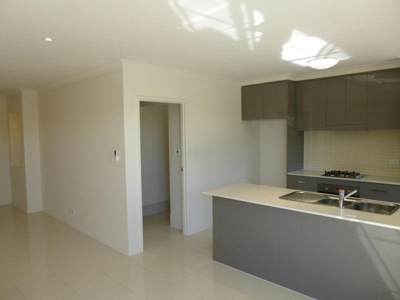 2 Bourton Road, Merrimac QLD 4226