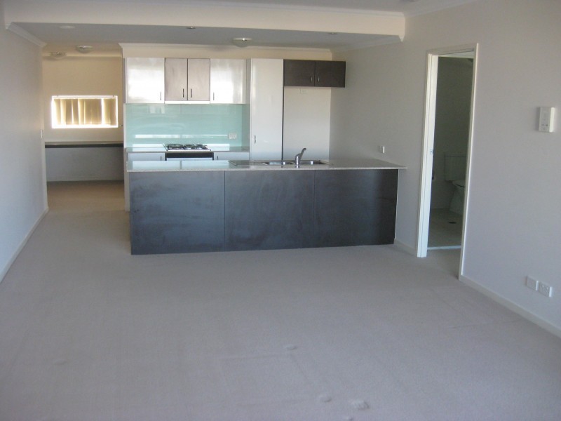 23/101 Clarence Road, Indooroopilly QLD 4068