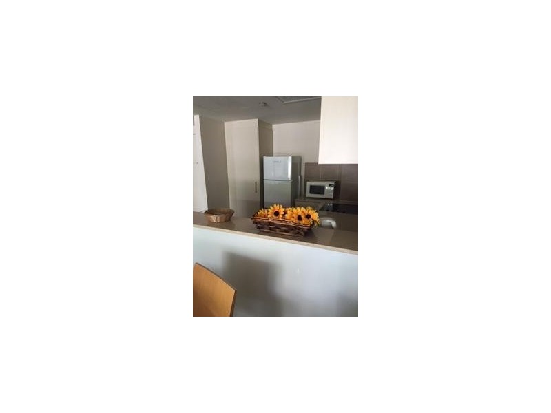 1096/1 Ocean Street, Burleigh Heads QLD 4220