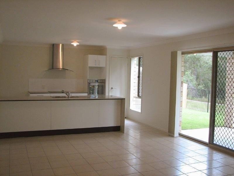 2/51 Silky Oak Drive, Morayfield QLD 4506