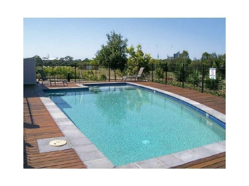 132/501 North Hill Drive, Robina QLD 4226