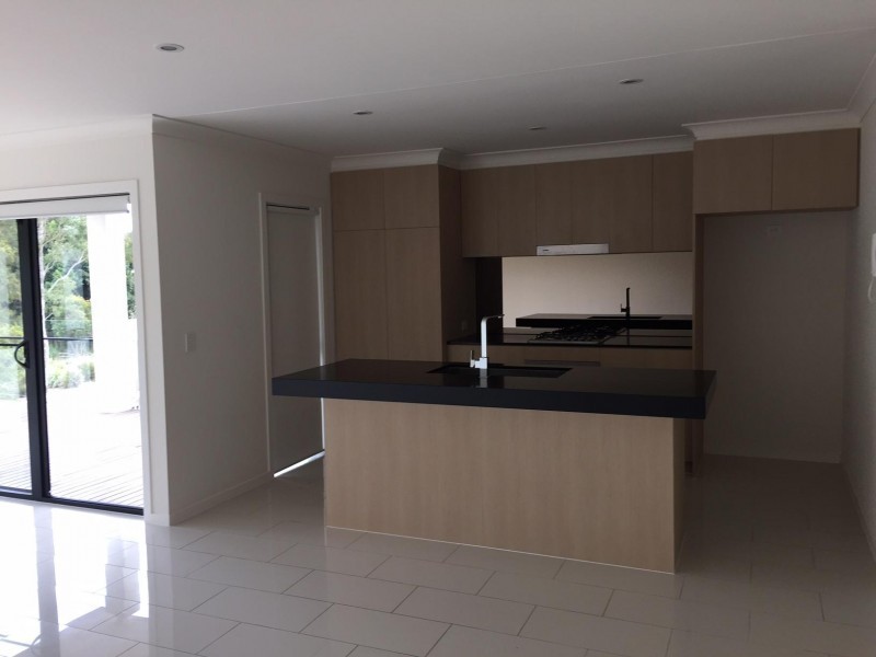 59 Easthill Drive, Robina QLD 4226