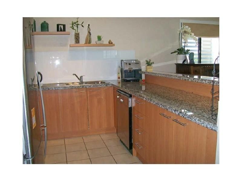 7/501 North Hill Drive, Robina QLD 4226