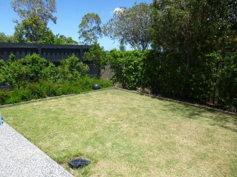 2 Bourton Road, Merrimac QLD 4226
