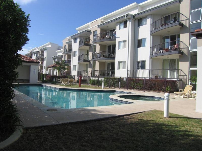 132 High Street, Southport QLD 4215