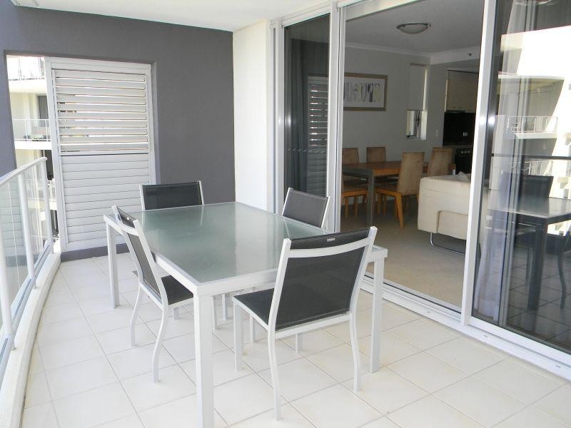 21 Cypress Avenue, Surfers Paradise QLD 4217