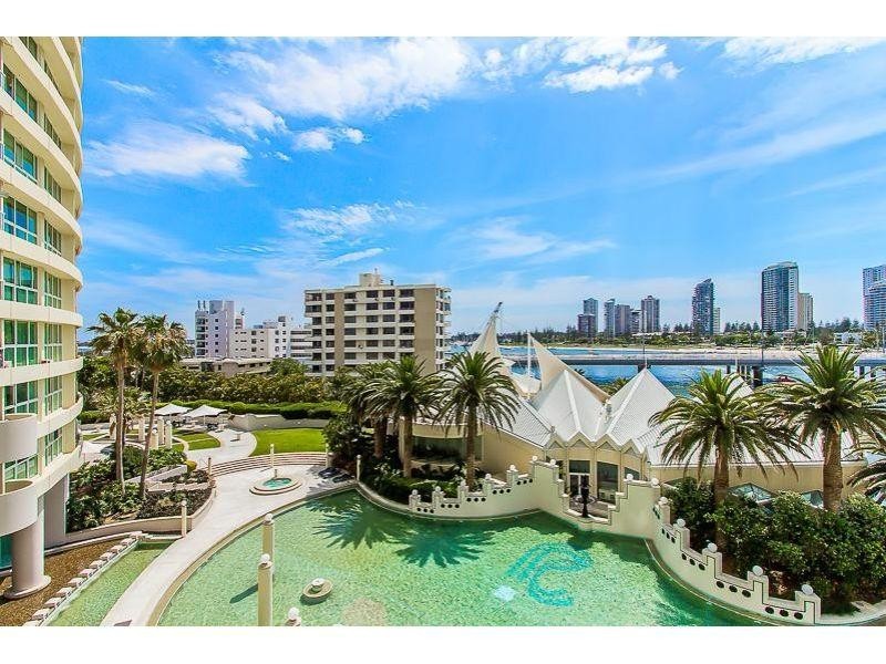 RIVAGE ROYALE 75 Brighton Parade, Southport QLD 4215