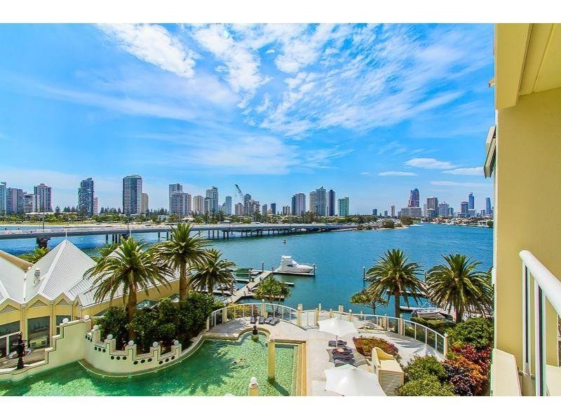 C61/75 Brighton Parade, Southport QLD 4215