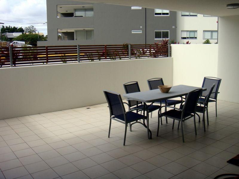 63/24 Allwood Street, Indooroopilly QLD 4068