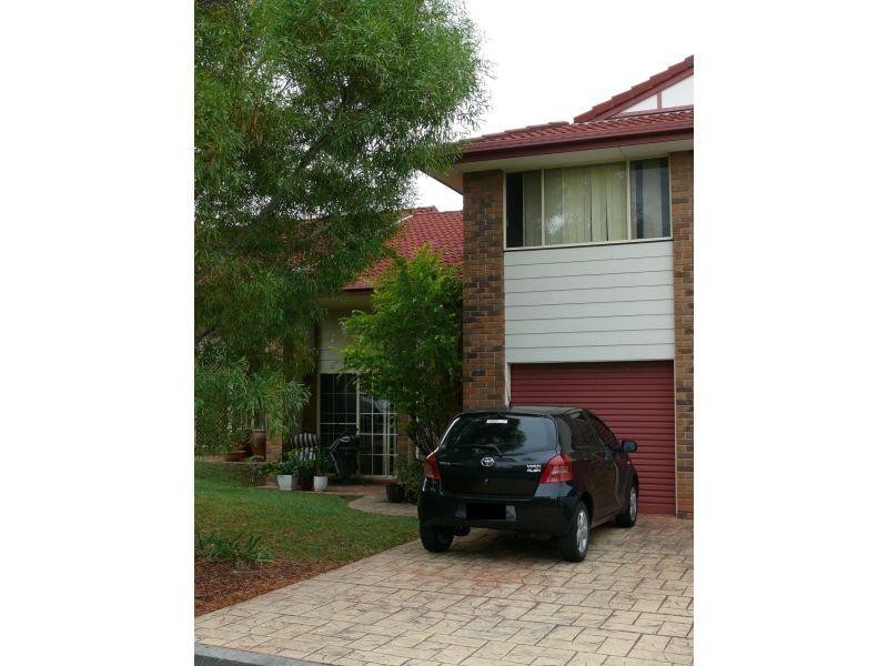 1A Alison Road, Carrara QLD 4211