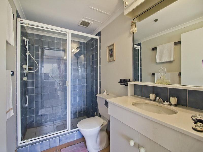 2 Admiralty Drive, Surfers Paradise QLD 4217