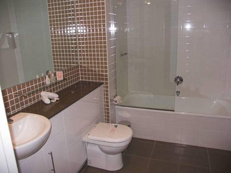 1 Ocean Street, Burleigh Heads QLD 4220