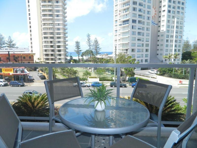 1 Ocean Street, Burleigh Heads QLD 4220