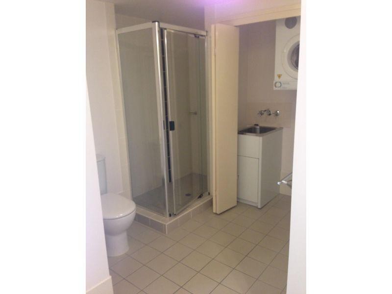 1026/18 Manning Street, Milton QLD 4064