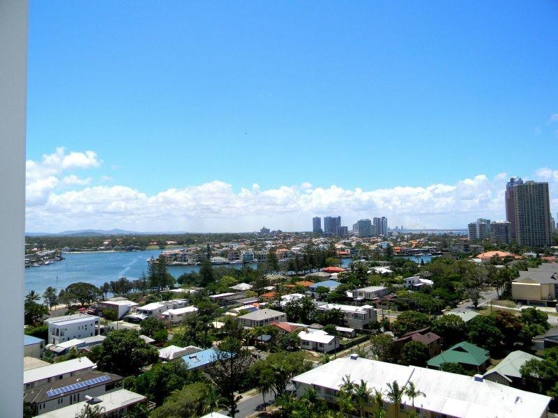 21 Cypress Avenue, Surfers Paradise QLD 4217