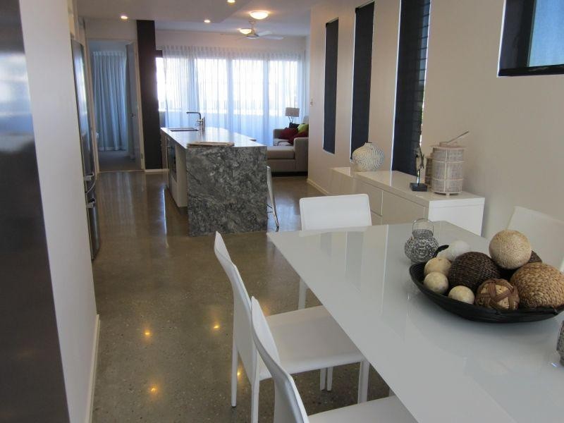 Unit 5/5 Clark, Biggera Waters QLD 4216
