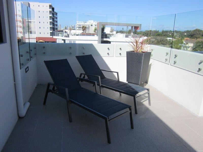 Unit 5/5 Clark, Biggera Waters QLD 4216