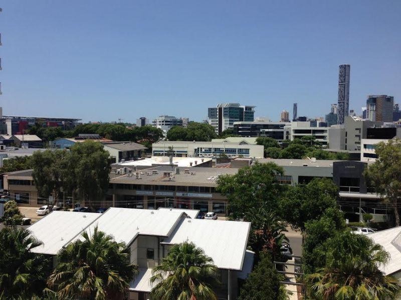 1052/18 Manning Street, Milton QLD 4064