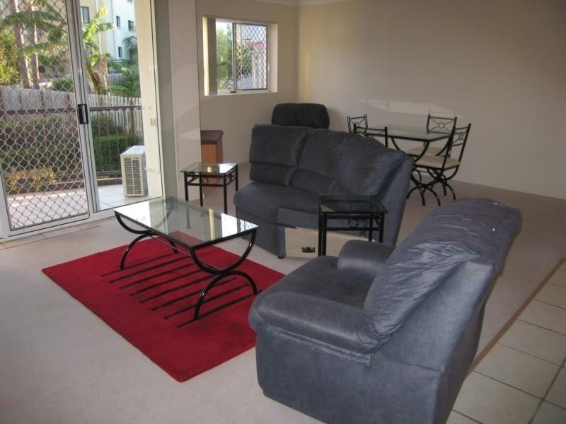 Furn/132 High Street, Southport QLD 4215