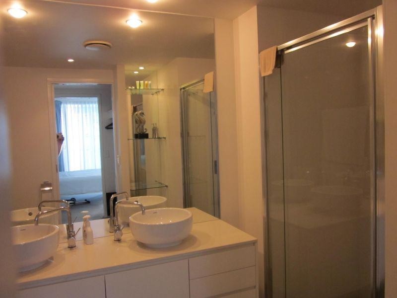 438 Marine Parade, Biggera Waters QLD 4216