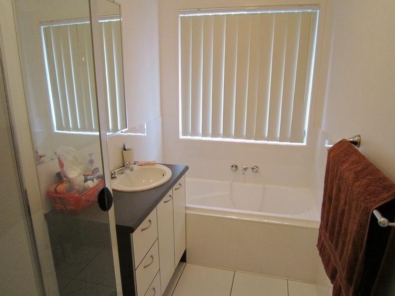 19 Russell Street, Everton Park QLD 4053