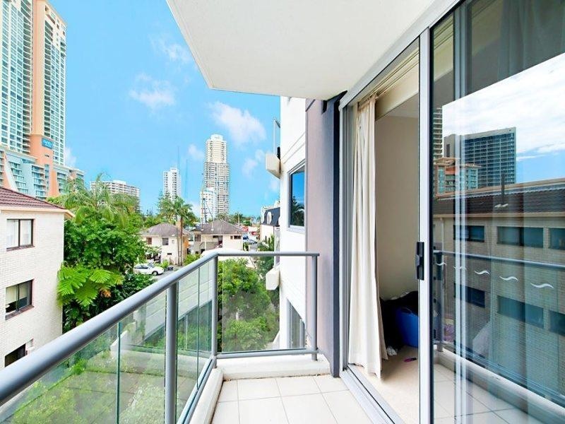 Surfers Paradise QLD 4217