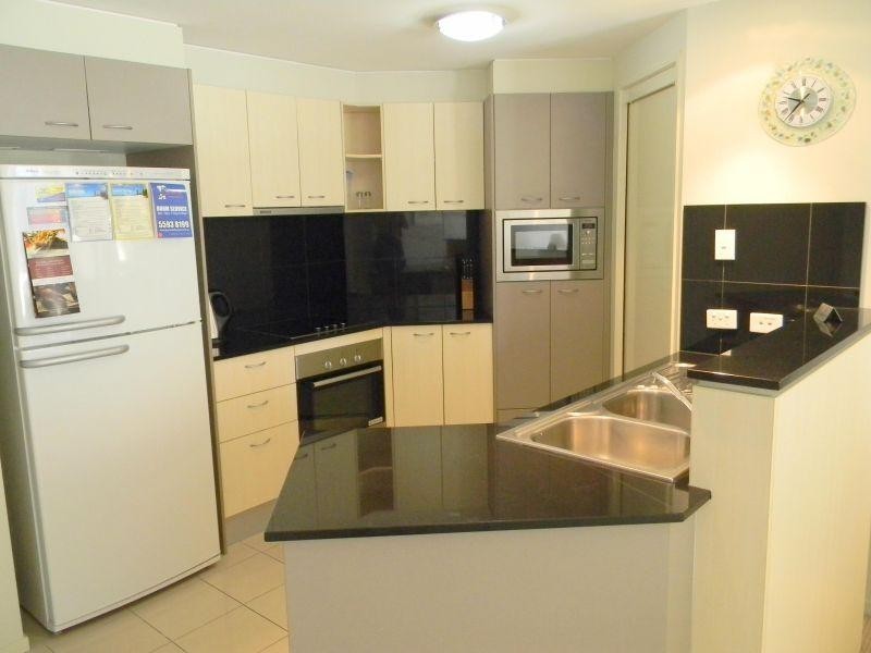 21 Cypress Avenue, Surfers Paradise QLD 4217