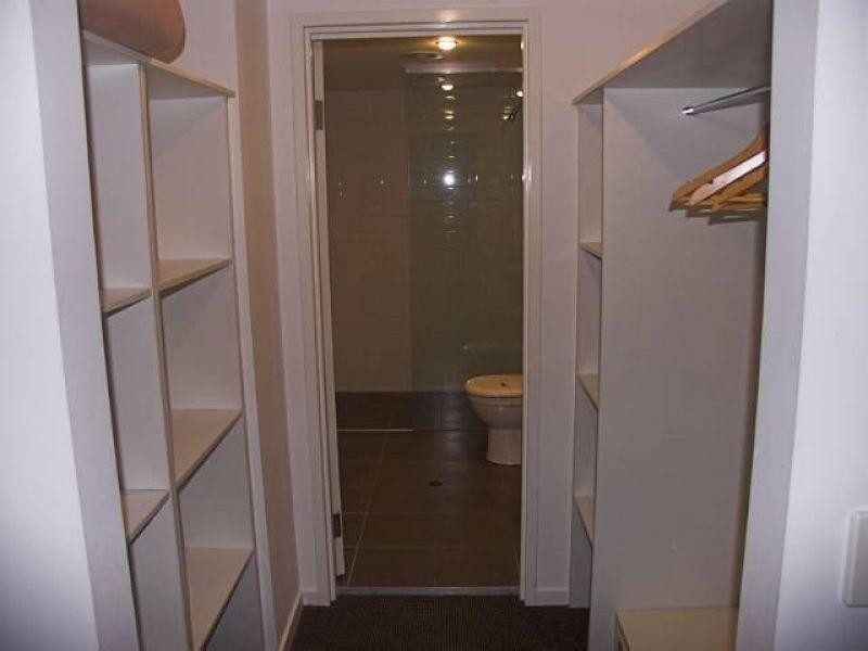 1 Ocean Street, Burleigh Heads QLD 4220