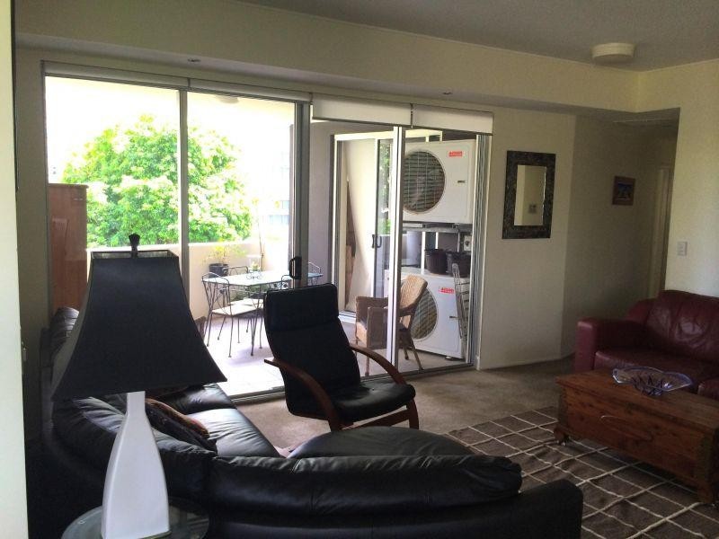 8 Dunmore Terrace, Auchenflower QLD 4066