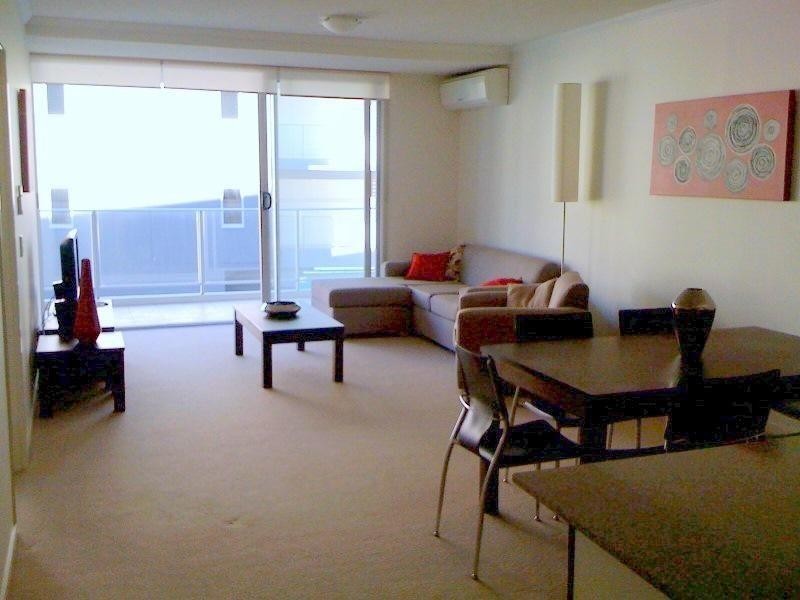 15/24 Allwood Street, Indooroopilly QLD 4068