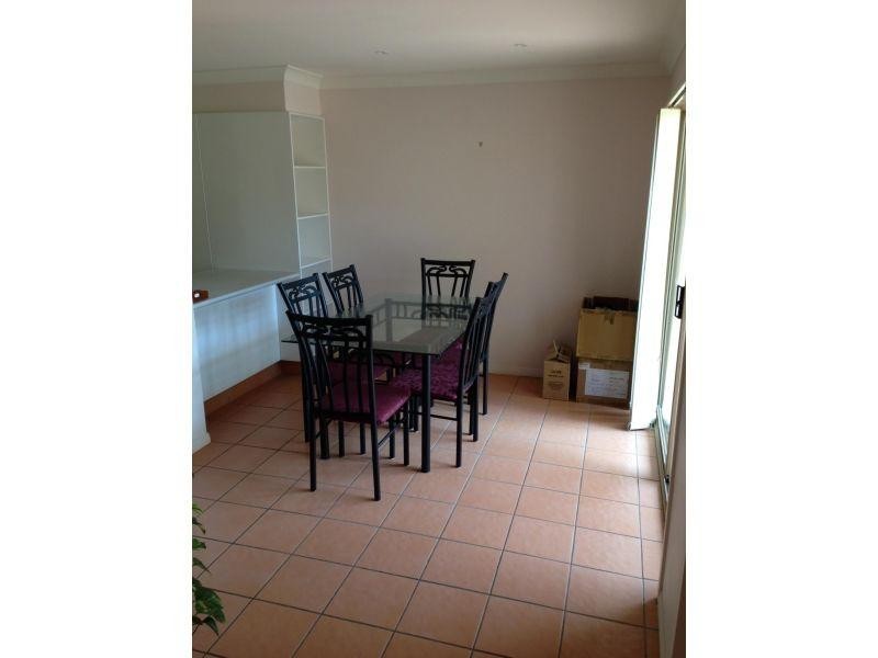 152 Palm Meadows Drive, Carrara QLD 4211