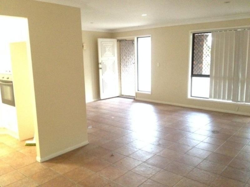 40 Columbus Dive, Hollywell QLD 4216