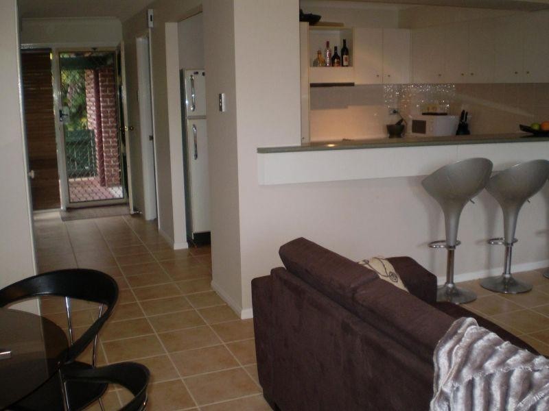 100 Racecourse Road, Bundall QLD 4217