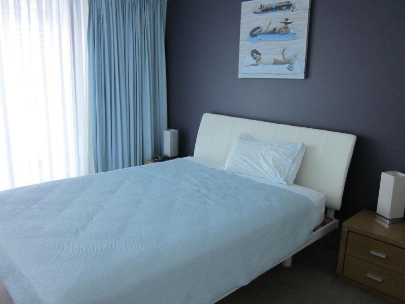 Unit 1305/438 Marine Parade, Biggera Waters QLD 4216