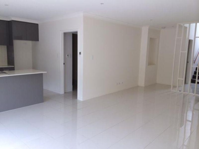 2 Bourton Road, Merrimac QLD 4226