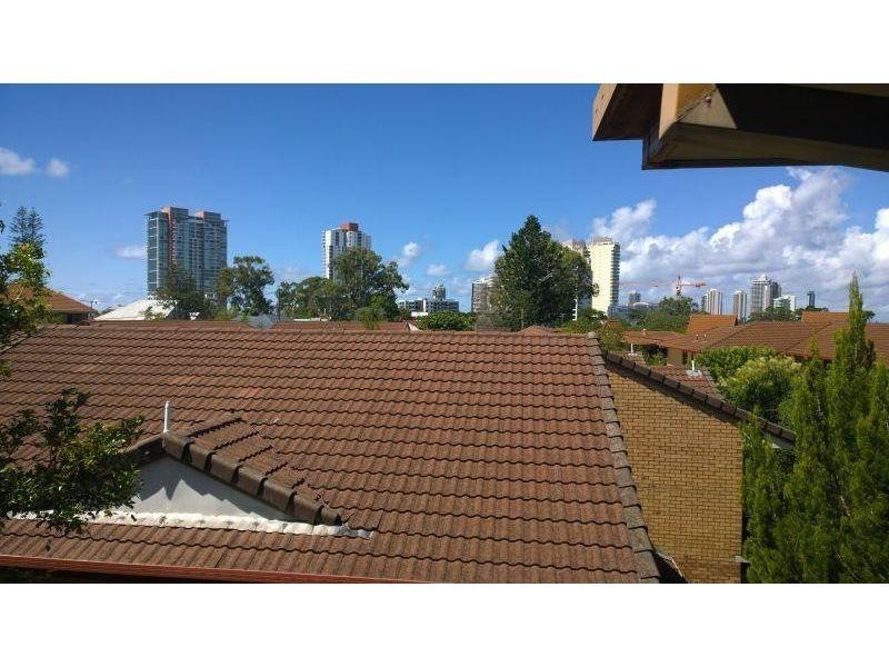 Unit 13/27 Chester Terraces, Southport QLD 4215